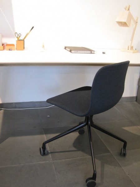 Pracovní židle About a chair galerie 3
